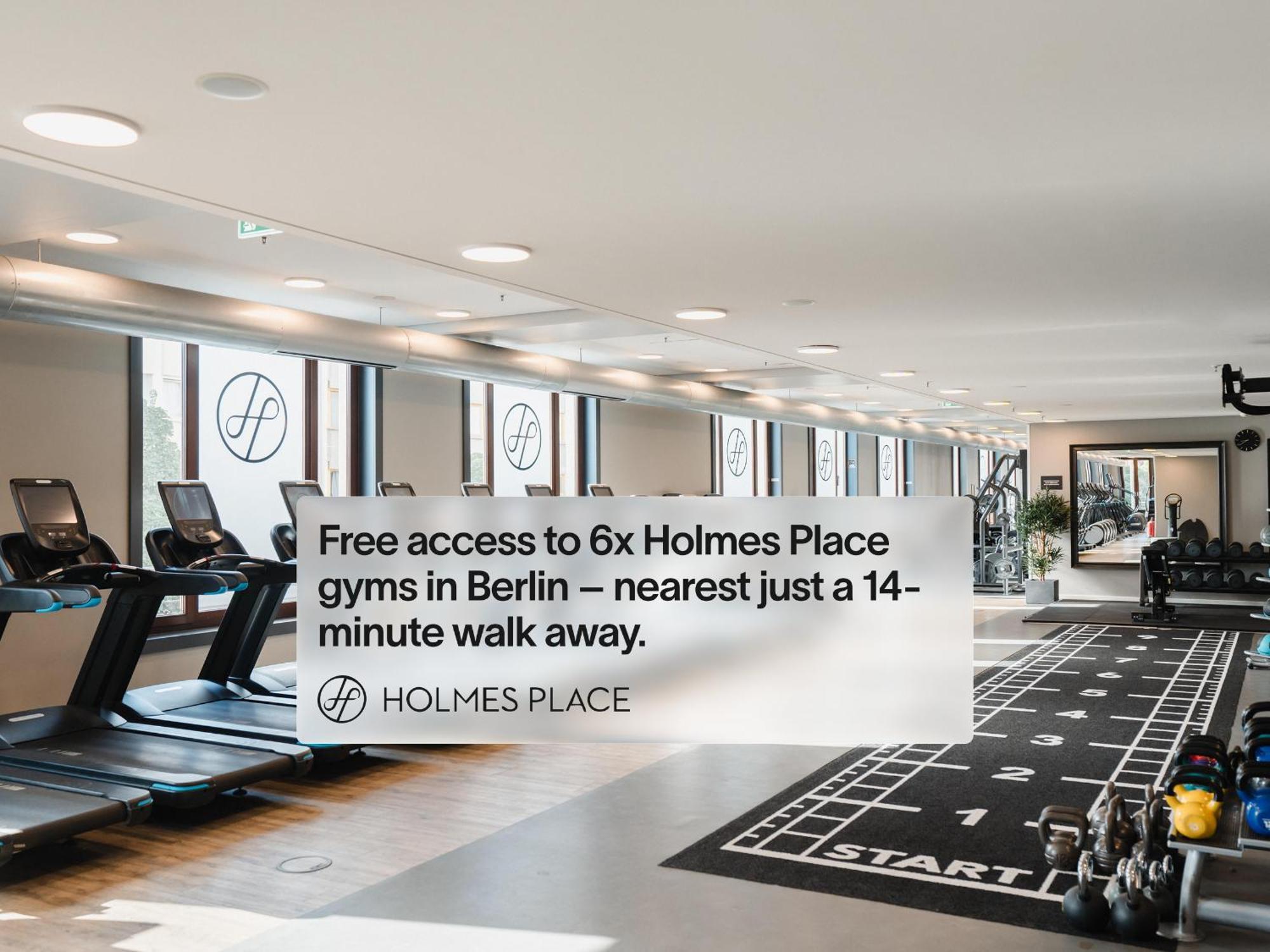Numa Berlin Savi — Photos 1